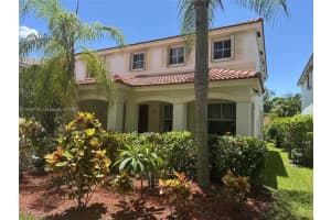 4383 Laurel Ridge Cir, Weston