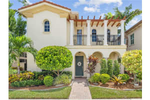 78 Stoney Dr, Palm Beach Gardens