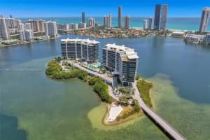5000 Island Estates Dr 1006, Aventura