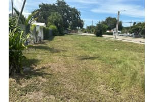 2503 Nw 87th St, Miami