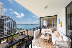 520 Brickell Key Dr A1102, Miami