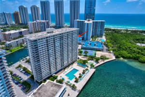 300 Bayview Dr 1616, Sunny Isles Beach