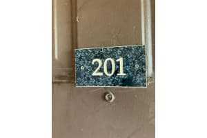 2833 N Course Dr 201, Pompano Beach