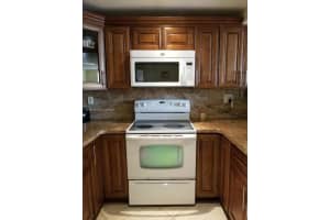 500 Three Islands Blvd 414, Hallandale Beach