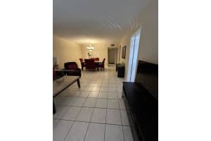 215 Se 3rd Ave 106b, Hallandale Beach