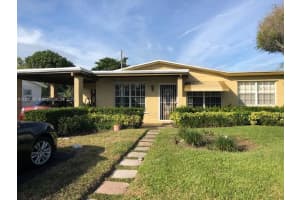 3251 Nw 16th St 3251, Lauderhill