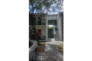 1201 Lake Victoria Dr B, West Palm Beach