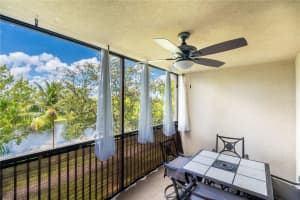 2206 S Cypress Bend Dr 305, Pompano Beach 2206 S Cypress Bend Dr 305, Pompano Beach