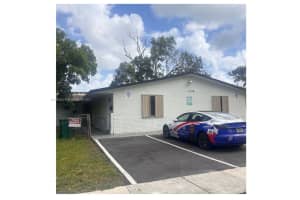 1538 Nw 52nd Ave 1, Lauderhill