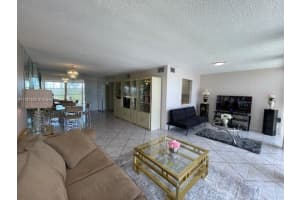 2000 Atlantic Shores Blvd 403, Hallandale Beach
