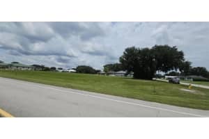 6816 Parkwood, Sebring