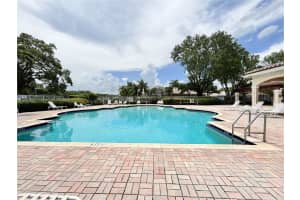 4926 Pelican St, Coconut Creek
