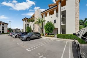 10425 Nw 82nd St 4, Doral