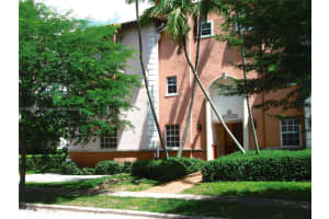 29 Santillane Ave 1, Coral Gables
