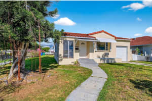 5900 Ne 4th Ct, Miami