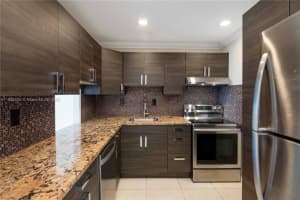 16710 Ne 9th Ave 605, North Miami Beach