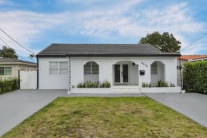 6470 Sw 27th St, Miami