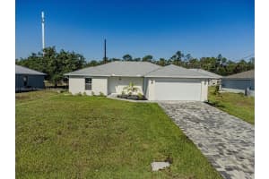 3334 Ne 8 Pl 0, Cape Coral