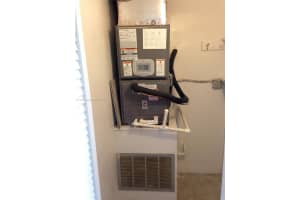 1475 Ne 125th Ter 509h, North Miami