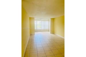 8325 Sunrise Lakes Blvd 205, Sunrise