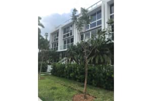 1000 99th St 11, Bay Harbor Islands