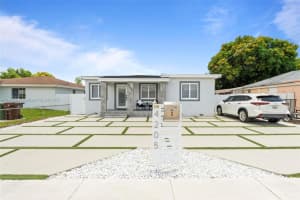 4205 E 10th Ave, Hialeah