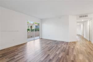 4780 Nw 102nd Ave 101-11, Doral