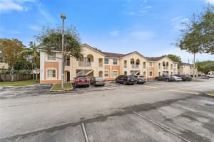 1651 Se 28th Ct 201, Homestead