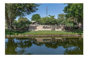 2091 Nw 96th Ter 13m, Pembroke Pines