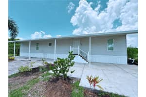 1321 Bluff Hammock Rd, Lorida