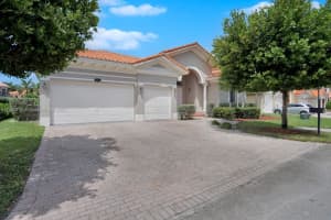 7871 Sw 195th Ter, Cutler Bay