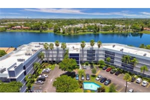 873 Ne 195th St 309, North Miami Beach