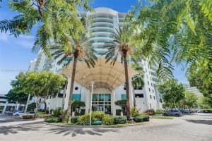 7900 Harbor Island Dr Ph15, North Bay Village