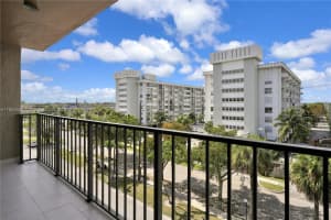 16751 Ne 9th Ave 512, North Miami Beach