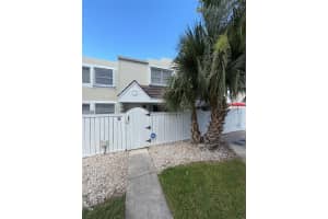 4530 Sw 68th Ct Cir 35-6, Miami