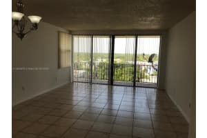 1470 Ne 123rd St A902, North Miami