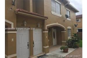 8100 W 28th Ct 209, Hialeah