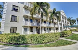 6097 Balboa Cir 203, Boca Raton