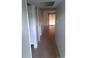 701 Sw 142nd Ave 104s, Pembroke Pines