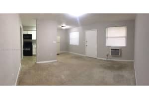 15940 Ne 19th Pl 4, North Miami Beach