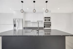 964 Ne 41st Pl, Homestead