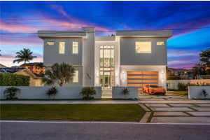 2628 Marcinski Rd, Jupiter