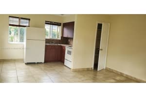 1310 Ne 127th St 6, North Miami