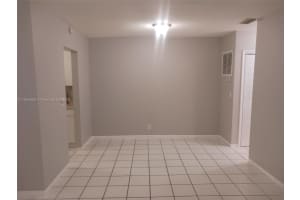 2127 Van Buren St 106, Hollywood