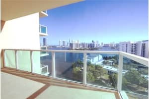3330 Ne 190th St 1316, Aventura