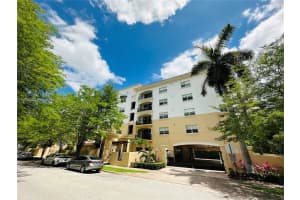 118 Zamora Ave 308, Coral Gables