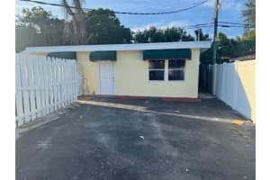 2233 Ne 173rd St Back, North Miami Beach