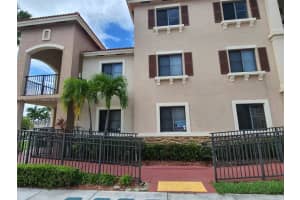 22551 Sw 88th Pl 101-1, Cutler Bay