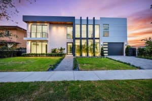 4231 Sw 11th St, Miami