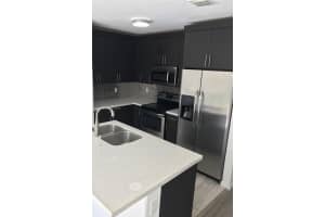 8043 W 36th Ave 3, Hialeah